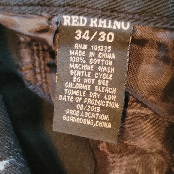 Red rhino new without tags 34×30 - Picture 3 of 4